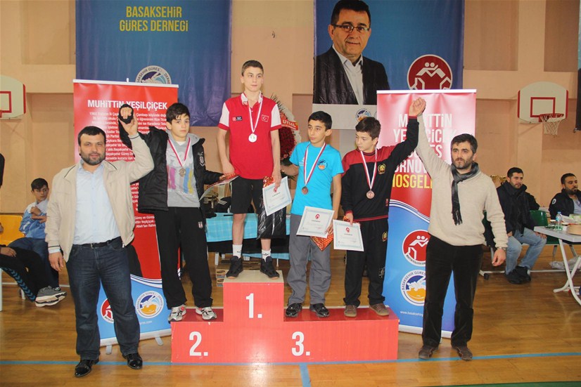 Başakşehir’de Güreş Şöleni