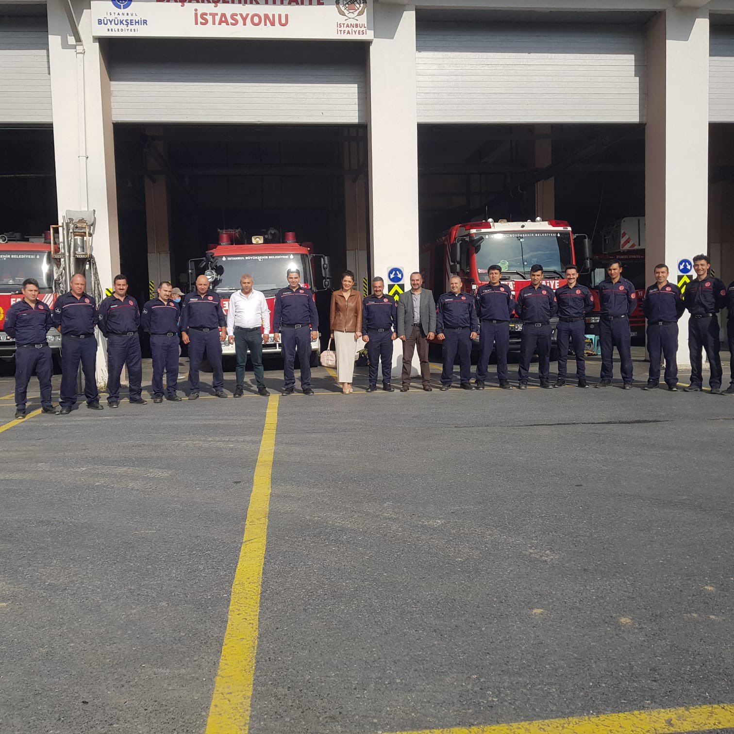 MHP Başakşehirden İtfaiyecilere Ziyaret