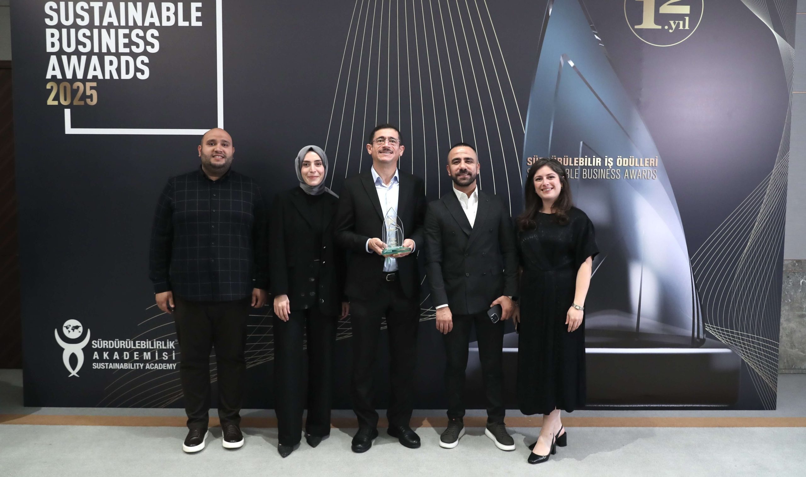 BAŞAKŞEHİR BELEDİYESİNE “SÜRDÜRÜLEBİLİR İŞ ÖDÜLLERİ 2025”TE BÜYÜK ONUR!