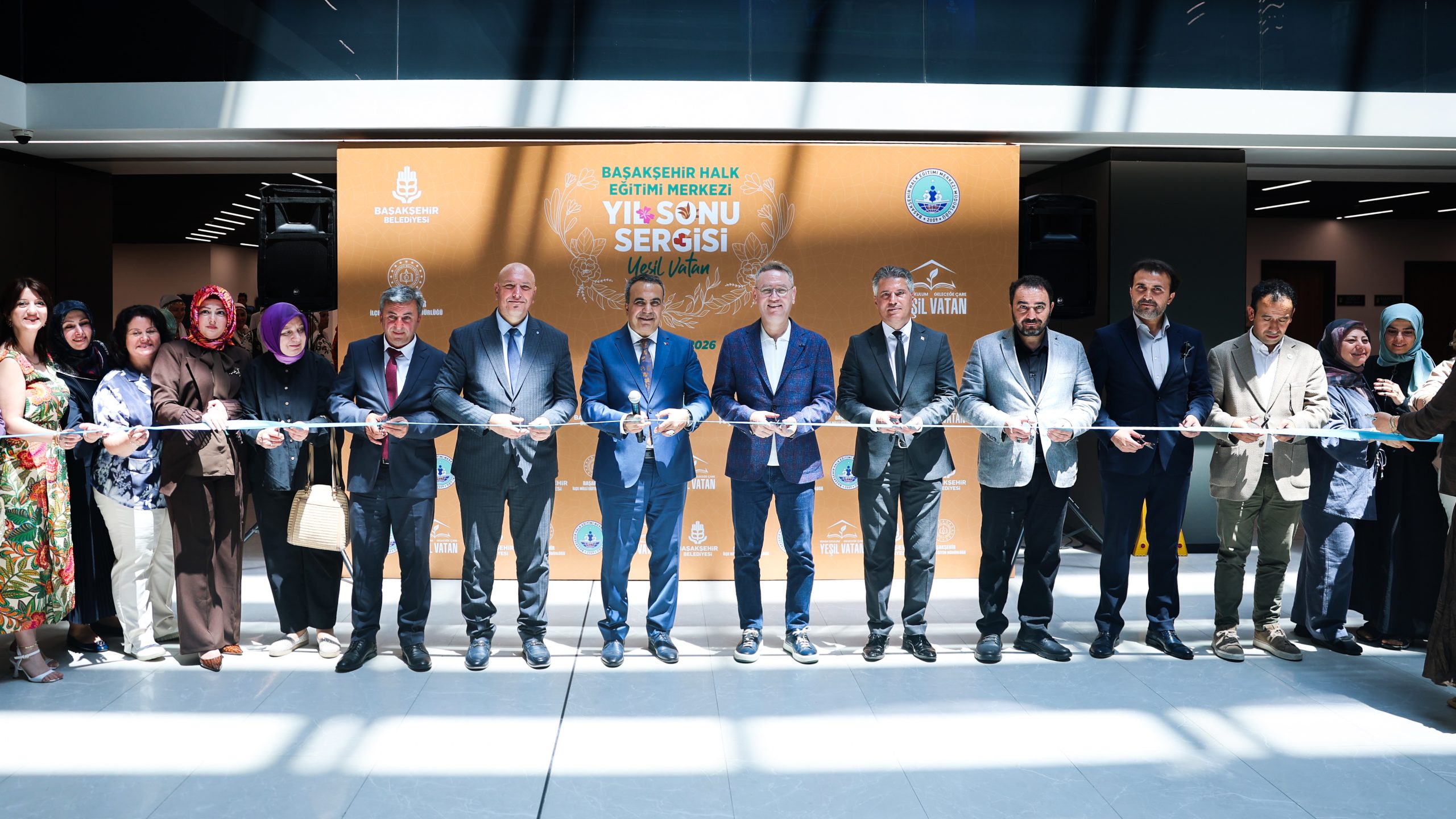 BAŞAKŞEHİR HALK EĞİTİMİ MERKEZİNDEN “YEŞİL VATAN” TEMALI YIL SONU SERGİSİ