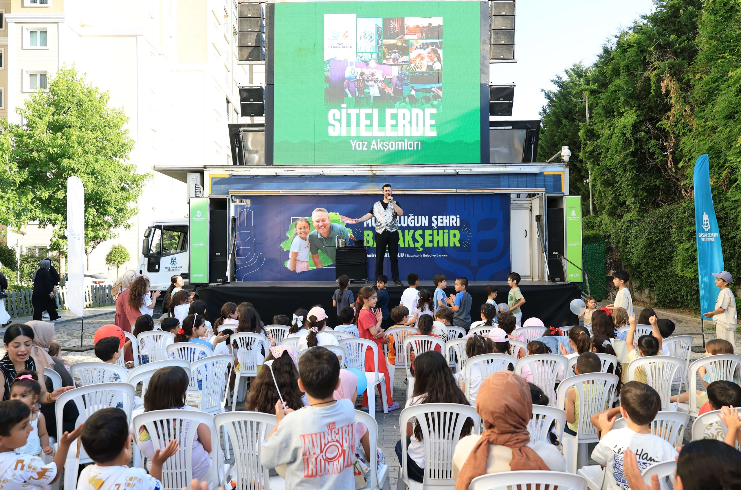 SİTELERDE YAZ AKŞAMLARI İLE EĞLENCE KAPINIZA GELİYOR