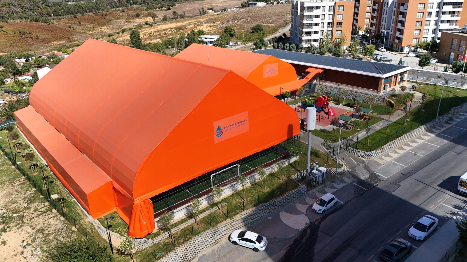 BAŞAKŞEHİRLİLER MÜJDE! FENERTEPE SPOR PARKI AÇILDI
